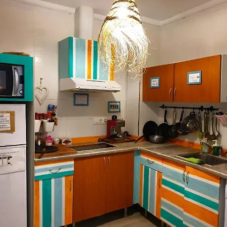La Casa Del Colibri Youth (adults Only) Hostel